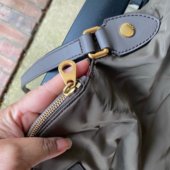 Marc by Marc Jacobs Brown Messenger Bag - Picture 9 of 10